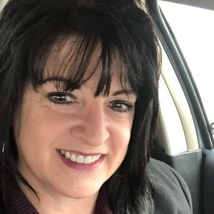 Meet your Posher, Michele